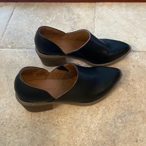 Cynthia Rowley Ladies Short Boots